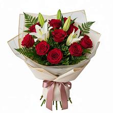 Букет цветов из:  Лилии и Розы в Веселом