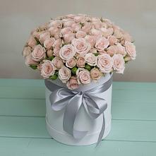 Цветочная композиция из Розы в шляпной коробке в Веселом