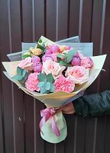 Букет цветов из:  Розы и Гвоздики #REPLACE_PRED# Веселом