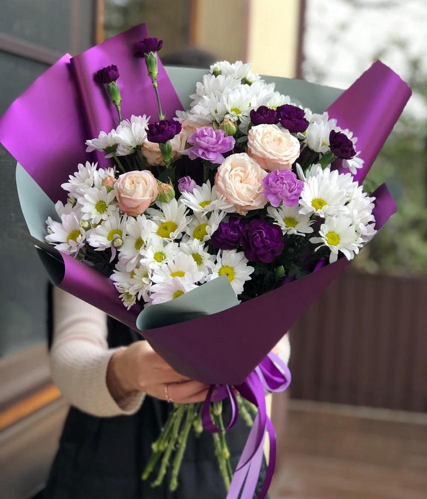 Букет цветов из: Хризантемы, Гвоздики и Розы в Веселом
