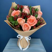 Букет цветов из:  Розы и Альстромерии в Веселом