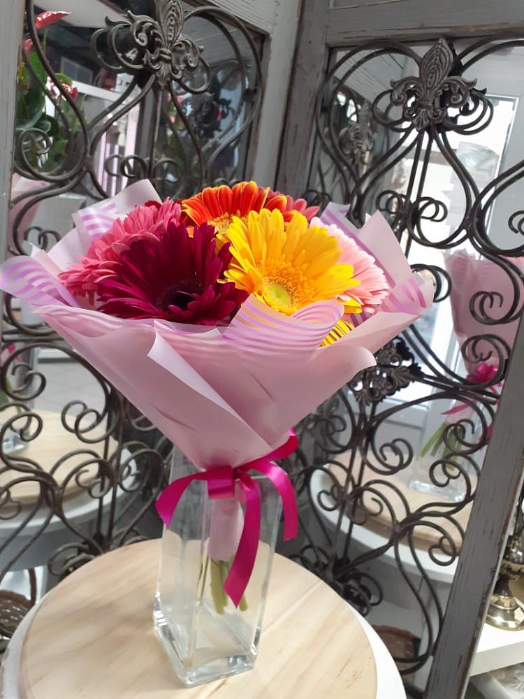 Букет цветов из: Герберы в Веселом