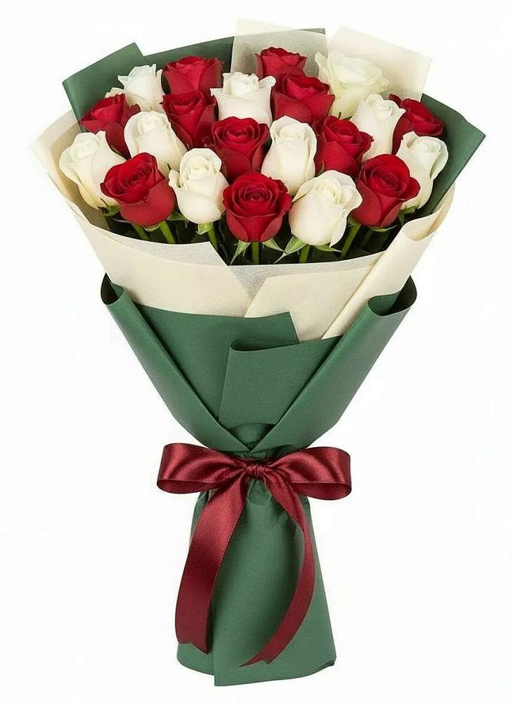 Букет Микс из красных и белых роз в Веселом