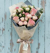 Букет цветов из:  Розы в Веселом