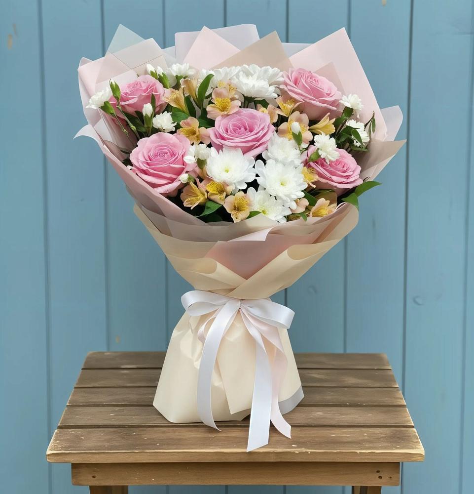 Букет цветов из: Гвоздики, Орхидеи и Розы в Веселом