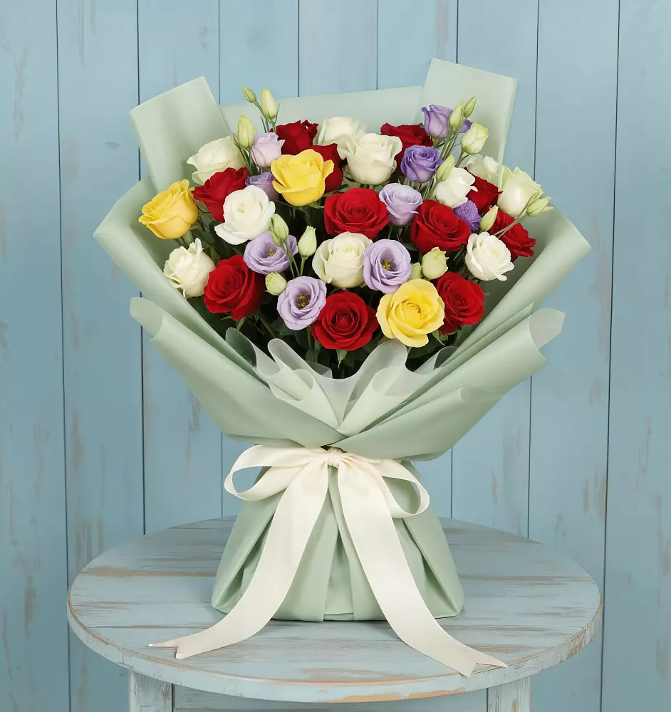 Букет цветов из: Розы в Веселом
