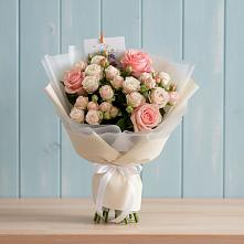 Букет цветов из:  Розы в Веселом