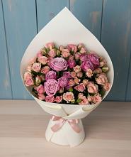 Букет цветов из:  Розы #REPLACE_PRED# Веселом